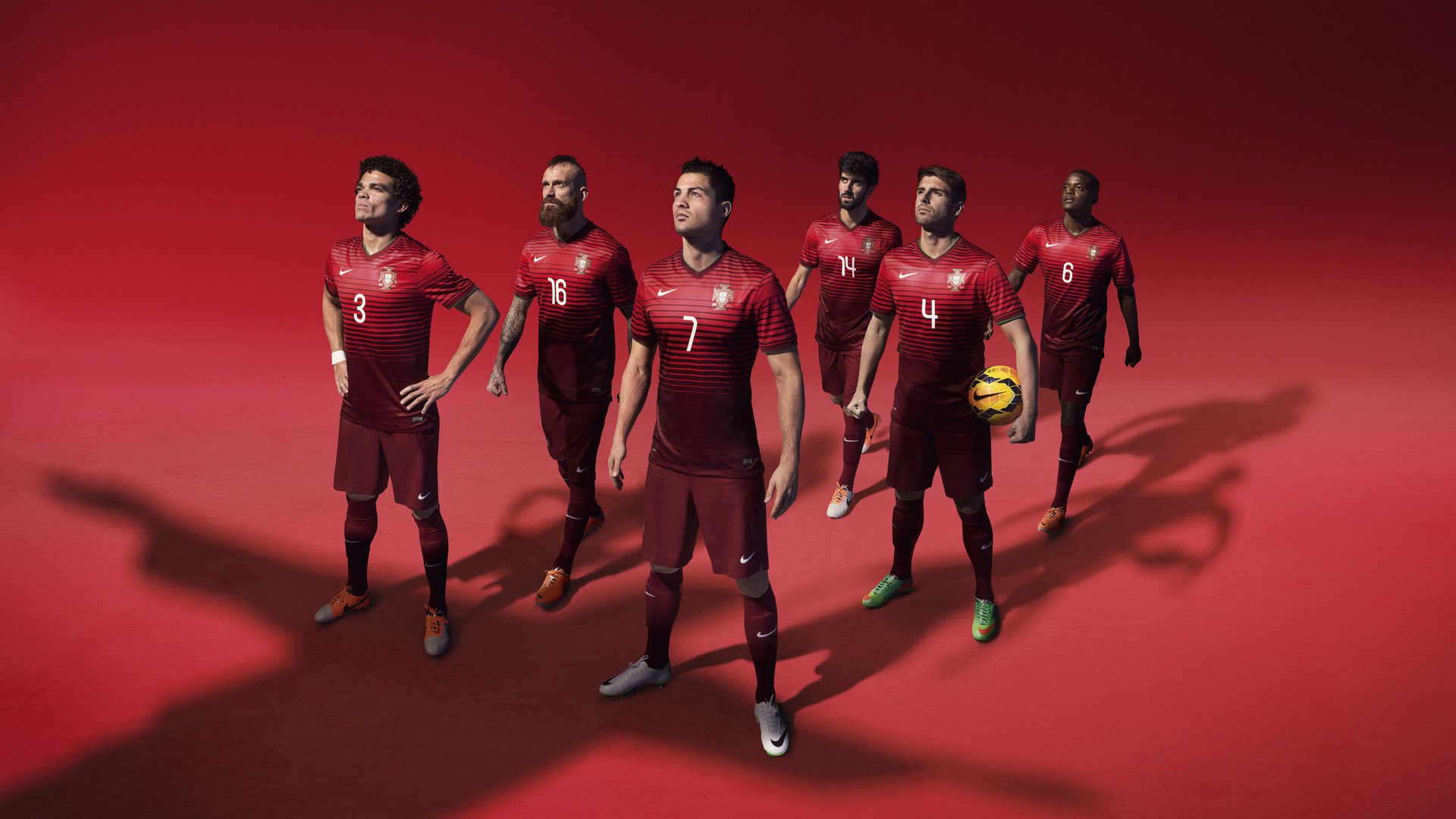 逆境中的“战神”变身:冠军之路上的英雄史诗,逆境成就英雄